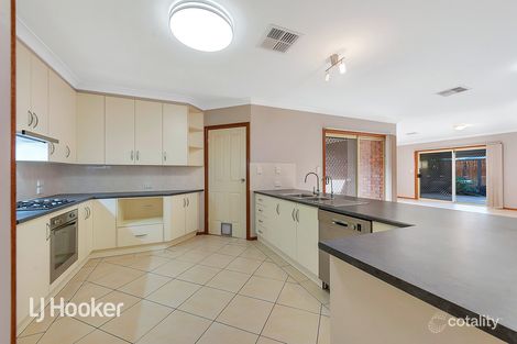 Property photo of 5 Greenlea Court Munno Para West SA 5115