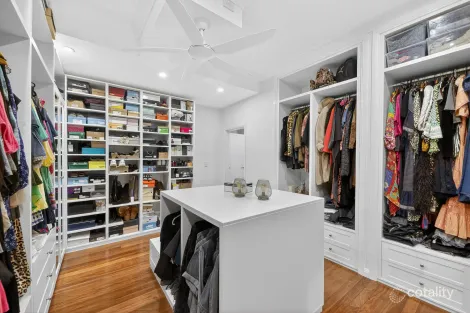 Property photo of 7 Cedar Street Greenslopes QLD 4120