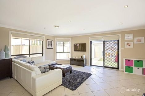 Property photo of 30 Bellerive Close West Hoxton NSW 2171