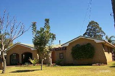 9 Cloake St, Rockville, QLD 4350