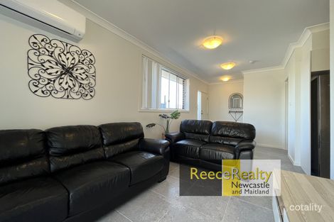 2 Worrikul Ave, Fletcher, NSW 2287