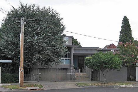 Property photo of 7 Matlock Court Caulfield North VIC 3161