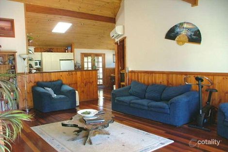 Property photo of 37 Leumeah Avenue Chain Valley Bay NSW 2259