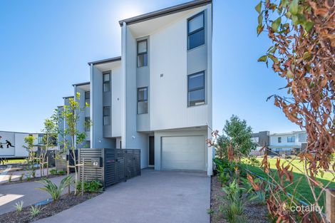 42 Outrigger Cct, Hope Island, QLD 4212