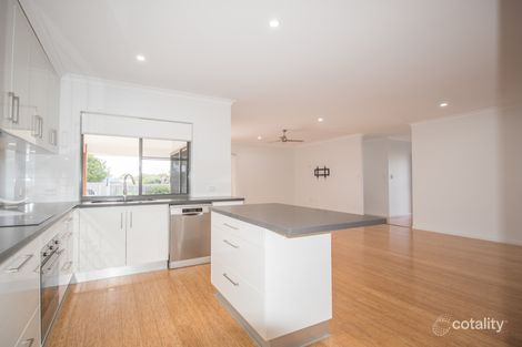 Property photo of 2 Sea Change Court Bargara QLD 4670