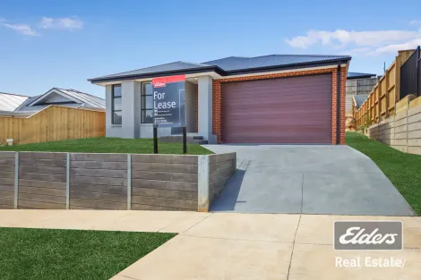 Property photo of 30 Michelson Drive Maddingley VIC 3340