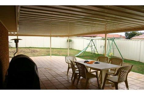 Property photo of 6 Martin Place Mount Annan NSW 2567