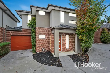 Property photo of 9/280 Pound Road Hampton Park VIC 3976