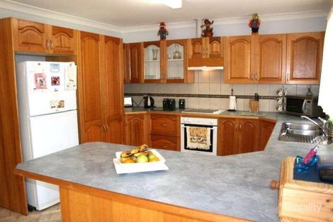 Property photo of 7 Romar Close Bomaderry NSW 2541