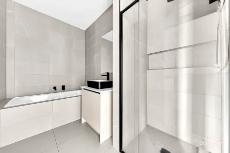 Property photo of 16 Oxygen Street Kalkallo VIC 3064
