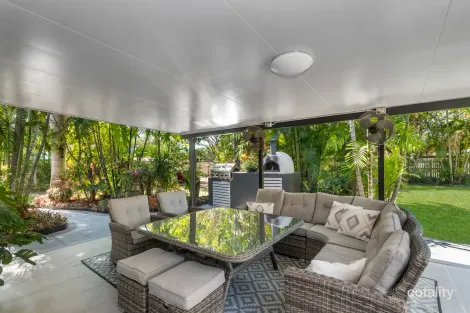 Property photo of 6 Cowboy Court Kelso QLD 4815