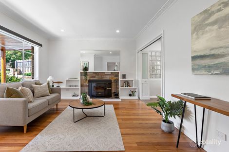 Property photo of 8 Nestor Grove Blackburn North VIC 3130