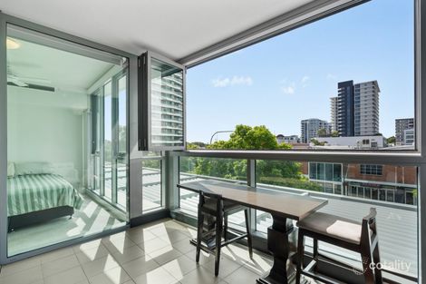 20206/8 Hercules St, Hamilton, QLD 4007