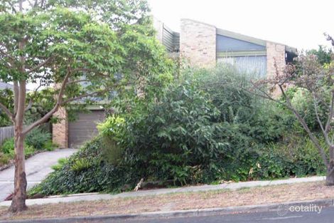 8 Marcellin Rd, Bulleen, VIC 3105