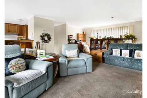 Property photo of 2/82 Thornhill Road Highton VIC 3216