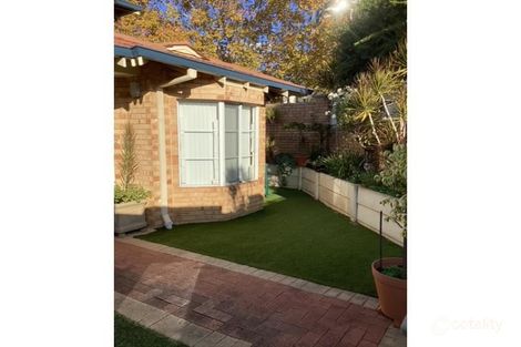 Property photo of 14 Moreau Mews Applecross WA 6153