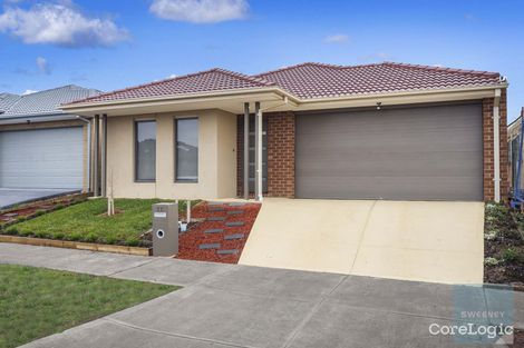 Property photo of 11 Peat Avenue Thornhill Park VIC 3335