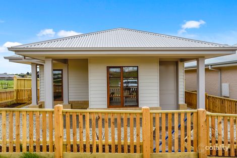 Property photo of 108 Collins Parade Kyneton VIC 3444