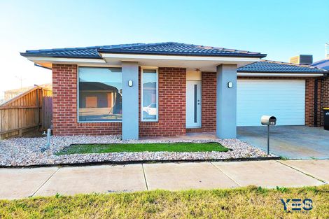 73 Restful Way, Rockbank, VIC 3335