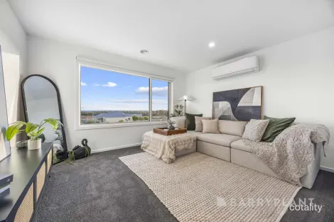 Property photo of 10 Kendra Place Bonshaw VIC 3352