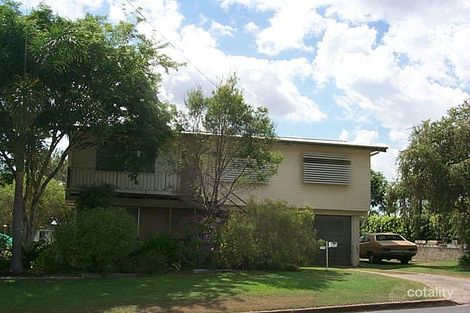 9 Wistari St, Clinton, QLD 4680