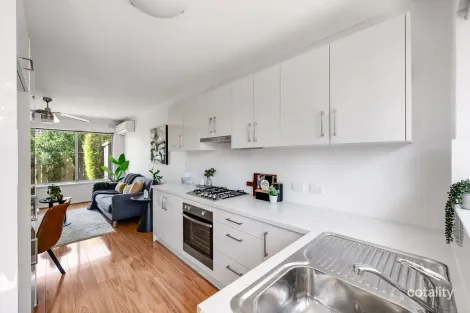 Property photo of 2/1 Pipers Avenue Windsor Gardens SA 5087