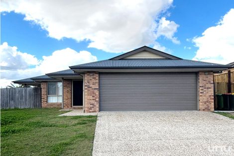 24 Somerwil Cres, Bellbird Park, QLD 4300
