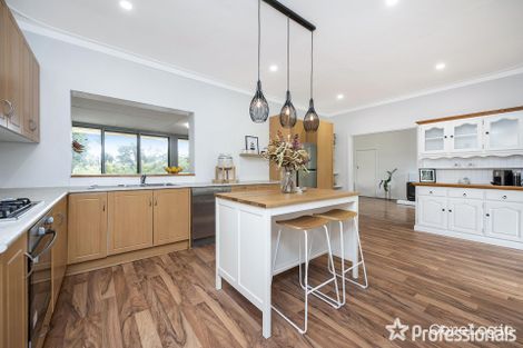 Property photo of 2 Craigie Place Mundaring WA 6073