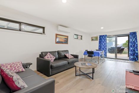 Property photo of 11 Hollywood Crescent Smiths Beach VIC 3922