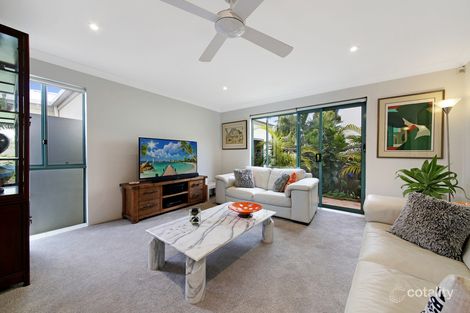 Property photo of 10/3 Lee Road Runaway Bay QLD 4216