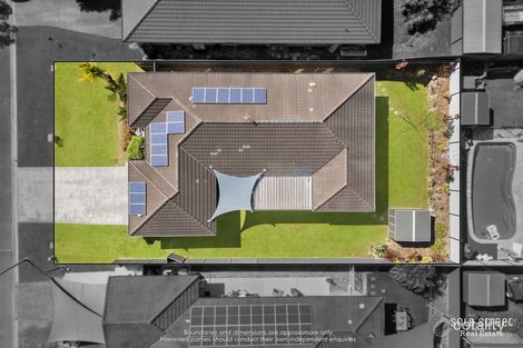 Property photo of 11 Silverpine Crescent Oxenford QLD 4210