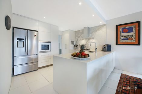 Property photo of 10/3 Lee Road Runaway Bay QLD 4216