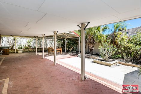 Property photo of 14 Dongara Circle Jane Brook WA 6056