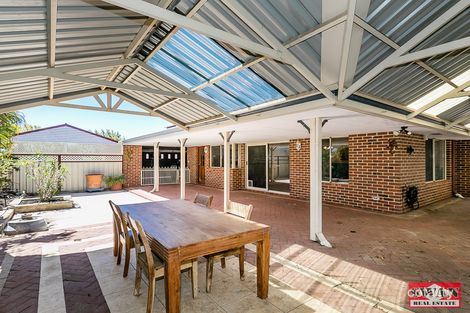 Property photo of 14 Dongara Circle Jane Brook WA 6056