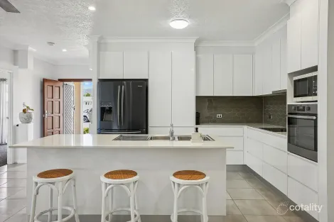 Property photo of 15 Waterfront Parade Idalia QLD 4811