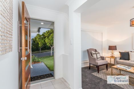 Property photo of 11 Wavecrest Place Calamvale QLD 4116