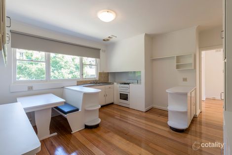 Property photo of 127 Kambrook Road Caulfield North VIC 3161