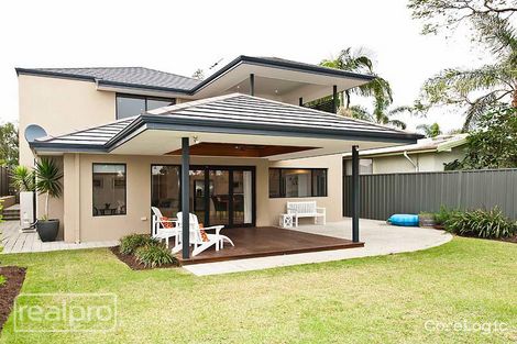 Property photo of 28A Klem Avenue Salter Point WA 6152