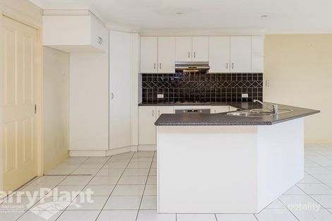Property photo of 35 Copeland Crescent Point Cook VIC 3030