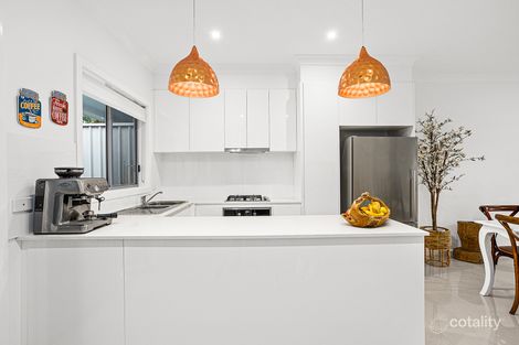 Property photo of 2/45 Cordeaux Road Figtree NSW 2525
