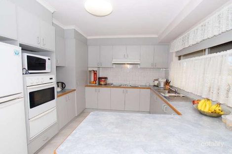 Property photo of 16 Shaw Close Dandenong North VIC 3175