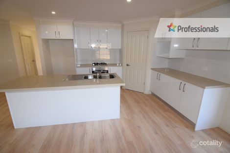 11 Polona St, Blayney, NSW 2799