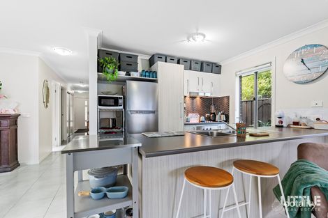 Property photo of 5 Halford Way Strathtulloh VIC 3338