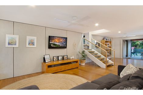 Property photo of 75 Sovereign Drive Mermaid Waters QLD 4218