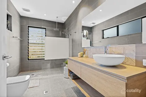 Property photo of 11 Bolaro Avenue Gymea NSW 2227