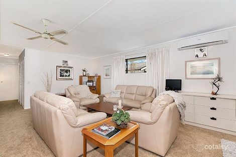 Property photo of 1 Leinster Street Fig Tree Pocket QLD 4069