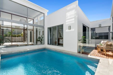 Property photo of 15 Waterline Close Mount Coolum QLD 4573