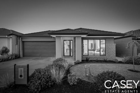 Property photo of 7 Grabke Avenue Clyde North VIC 3978