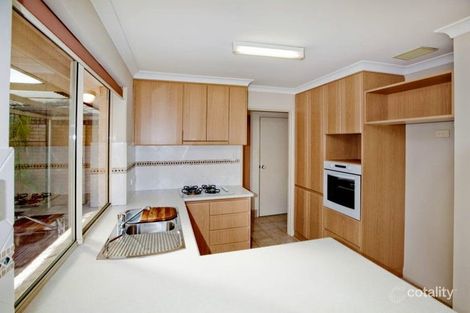 10 Albemarle St, Scarborough, WA 6019