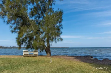 4 Loralyn Ave, St Georges Basin, NSW 2540
